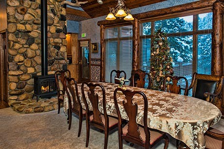 Breakfast Room